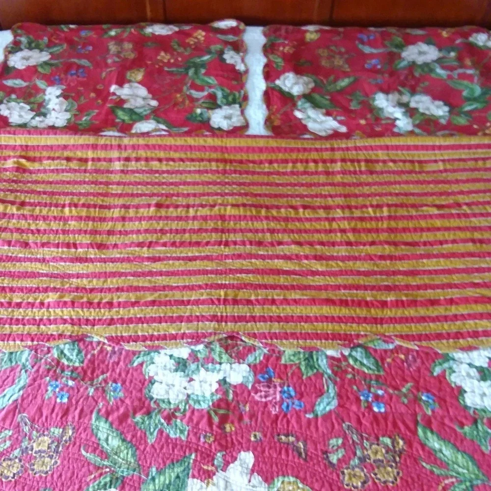 Waverly Set of 2 Pillow Shams & Quilt 87x87 Floral Butterflies Magnolia Cottage